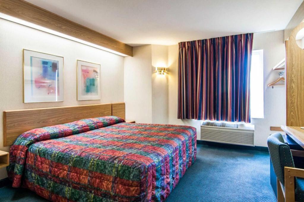 Rodeway Inn Salem Buitenkant foto