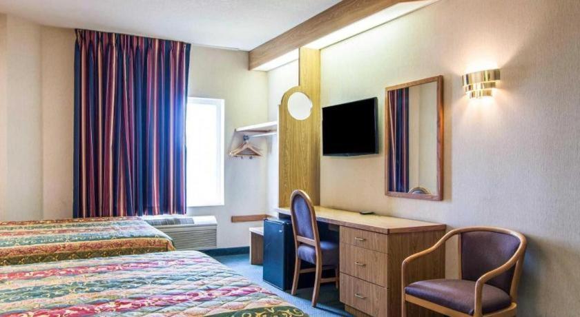 Rodeway Inn Salem Buitenkant foto