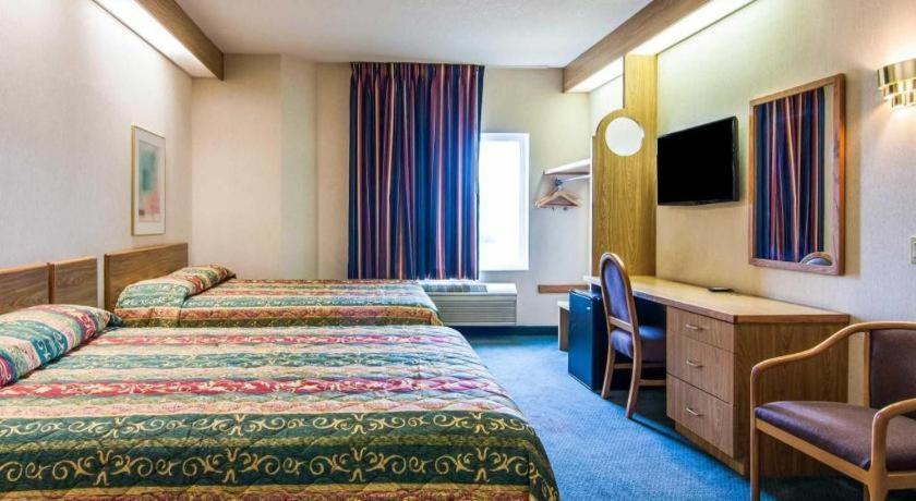 Rodeway Inn Salem Buitenkant foto